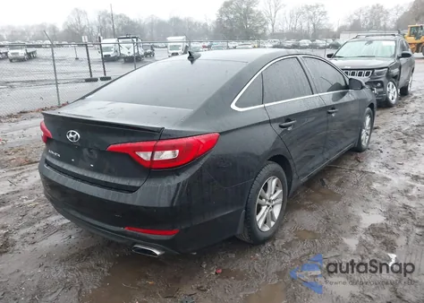 2017 Hyundai Sonata Se z USA, uszkodzony, nr VIN 5NPE24AF1HH502217